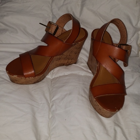 American Eagle Outfitters Wedges - Picture 1 of 2